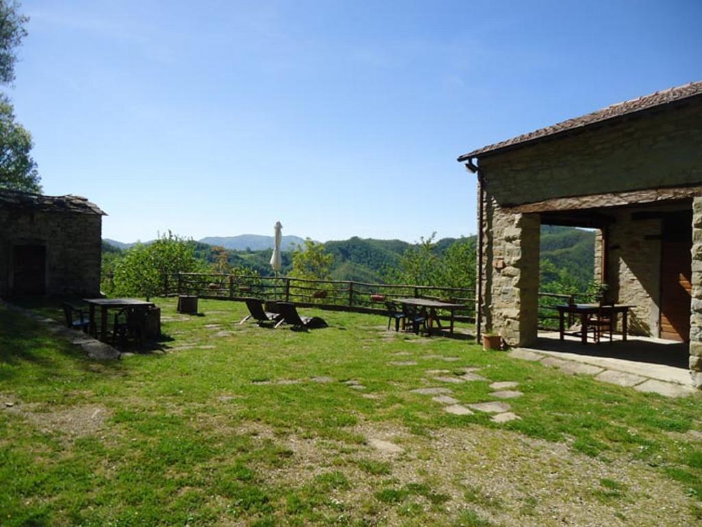 Agriturismo I Monti Di Salecchio Палаццуоло-суль-Сенио Номер фото